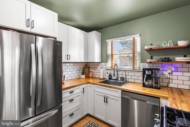 28 Spyglass Ct, East Windsor, NJ 08520 - photo 6