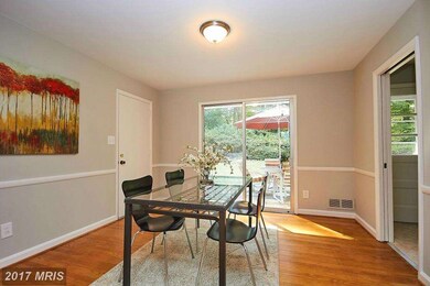 6336 Waterway Dr, Falls Church, VA 22044 - photo 7