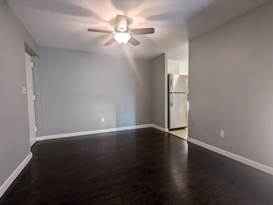 491 W Central St unit B7, Franklin, MA 02038 - photo 5