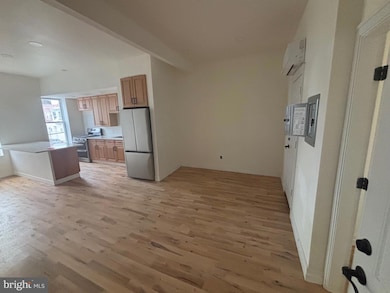 1120 Elm St unit 2F, Reading, PA 19604 - photo 2