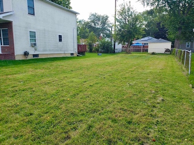 21819 Rein Ave, Eastpointe, MI 48021 - photo 2