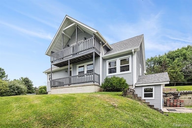 2658 Bullock Rd, Lapeer, MI 48446 - photo 3