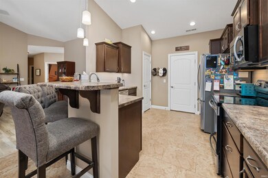 5592 Bear Creek Pass, Auburn, IN 46706 - photo 4