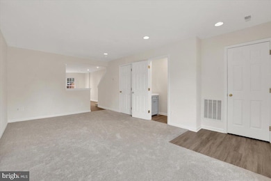 43539 Kiplington Square, Chantilly, VA 20152 - photo 6