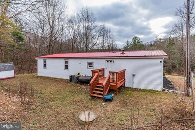 245 Okefenoke Rd, New Bloomfield, PA 17068 - photo 5