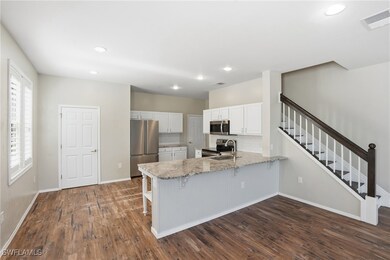 1050 Albany Ct unit 199, Naples, FL 34105 - photo 4