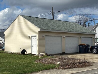 622 E Jefferson St, Tipton, IN 46072 - photo 3