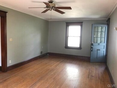 811 W Lafayette St, Easton, PA 18042 - photo 6