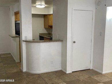 4410 N Longview 6