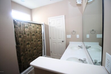 Owners Suite (7)
