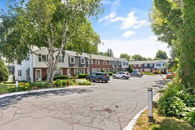 42 Salem St unit B, Wakefield, MA 01880 - photo 2