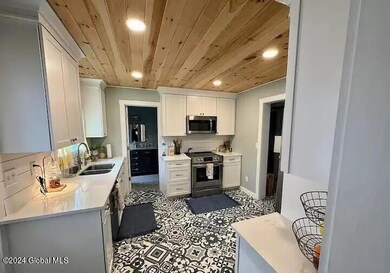 85 Saratoga Ave, Ballston Spa, NY 12020 - photo 5