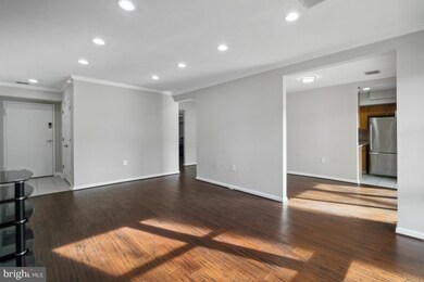 2304 Greenery Ln unit 10115, Silver Spring, MD 20906 - photo 3
