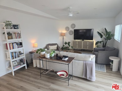 665 W Palm Ave, El Segundo, CA 90245 - photo 7