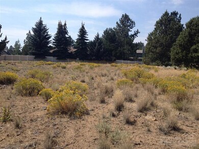 61571 SE Range Place, Bend, OR 97702 - photo 2