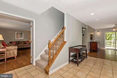 9409 Mellenbrook Rd, Columbia, MD 21045 - photo 3