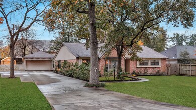 25110 Spring Ridge Dr, Spring, TX 77386 - photo 4