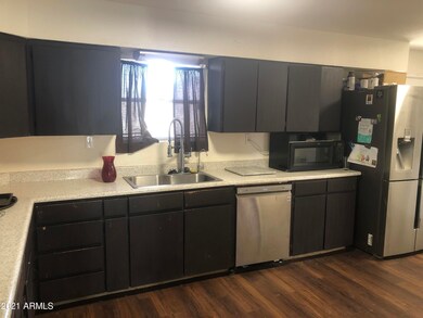 Kitchen_2