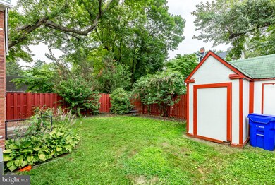 9411 Warren St, Silver Spring, MD 20910 - photo 5