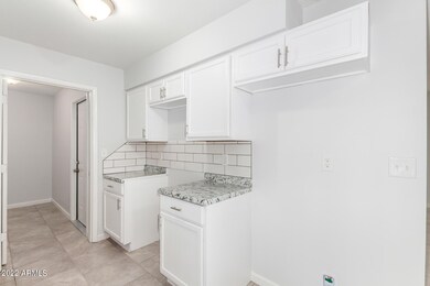 0013-13 - 114th 11006