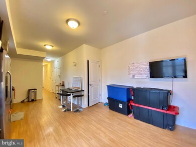 1622 W Jefferson St unit 2, Philadelphia, PA 19121 - photo 4