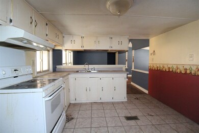 565 Right Fork of Bull Creek, Crum, WV 25669 - photo 5