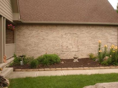 5353 Oakbrook Place, Plainfield, IN 46168 - photo 3