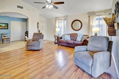 04-10524 West Runion Drive-4