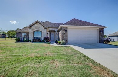 120 Walnut St, Paradise, TX 76073 - photo 2