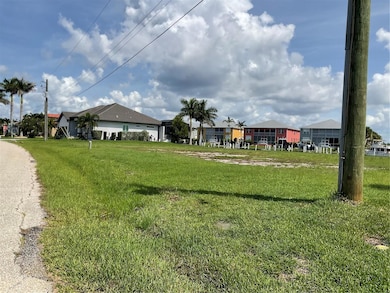 3330 Sandpiper Dr, Punta Gorda, FL 33950 - photo 7