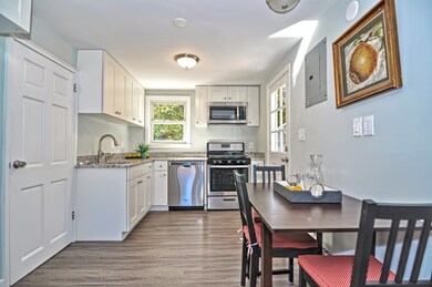 56 Elizabeth Rd, Billerica, MA 01821 - photo 6