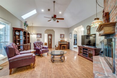 2410 Hickory Hollow Ln, Spring, TX 77386 - photo 7