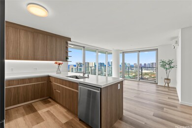 1515 Liona St unit 3700, Honolulu, HI 96814 - photo 2