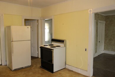 21 Bridge St, Millers Falls, MA 01349 - photo 7