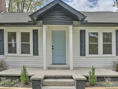 1251 N Allen Rd, Hendersonville, NC 28792 - photo 3