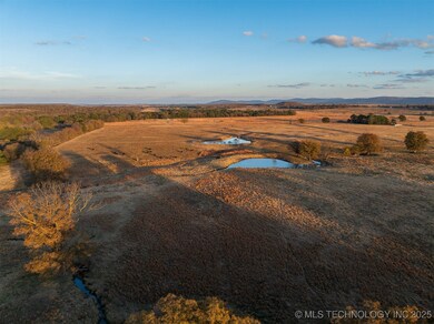 80 County Road 4440, McCurtain, OK 74944 - photo 7