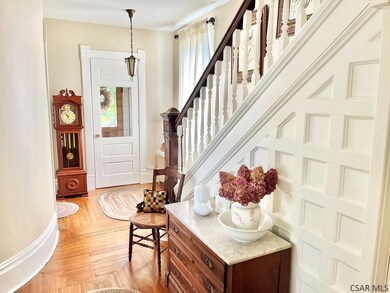 Formal Entrance Way to 397 2nd Street