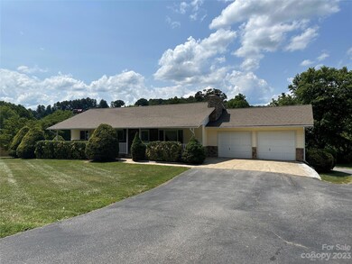 911 Newfound Rd, Leicester, NC 28748 - photo 2