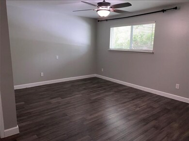 10301 Briar Forest Dr unit 37, Houston, TX 77042 - photo 7