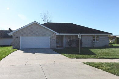 217 W 43rd Ct, Griffith, IN 46319 - photo 2