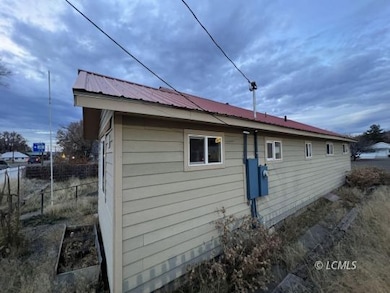 728 N 4th St, Lakeview, OR 97630 - photo 5