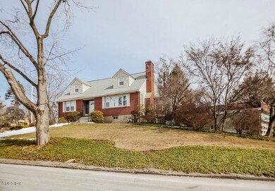 1 Byram Terrace Dr, Greenwich, CT 06831 - photo 2