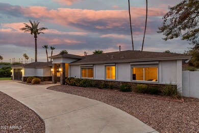 03-Camelback