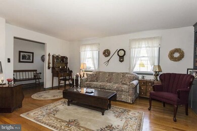 159 Springside Dr, Lutherville Timonium, MD 21093 - photo 4