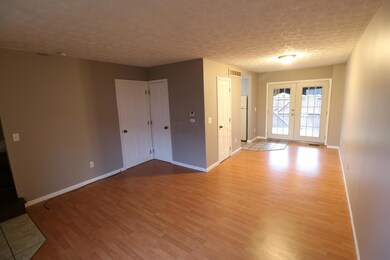 2444 Hardesty Dr S unit 1, Columbus, OH 43204 - photo 6