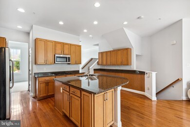 9807 Garden Ranges, Laurel, MD 20723 - photo 5