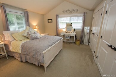 4812 Sunset Dr W, University Place, WA 98467 - photo 4