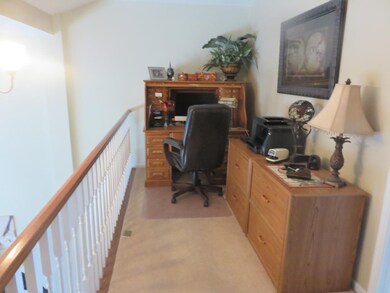 5763 Spire Ridge Ct unit 12B, Cincinnati, OH 45247 - photo 7