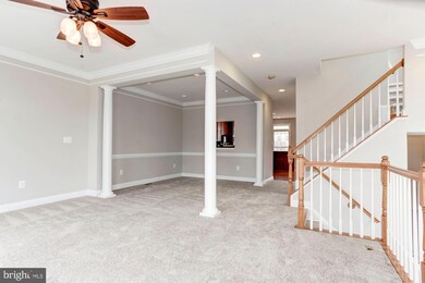 25886 Commons Square, Chantilly, VA 20152 - photo 5