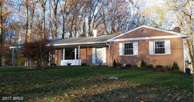 16510 Abbey Dr, Bowie, MD 20715 - photo 2